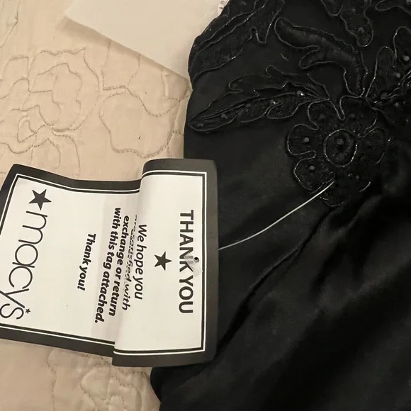Blondie nites Strapless Illusion Lace Applique Satin A-Line brand new sz 5 black